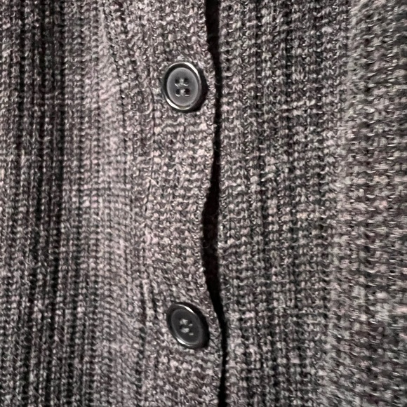 Grey knitted top cold shoulder top - Picture 3 of 6